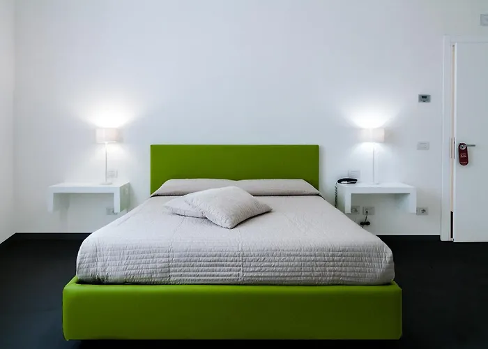 Vittoria Design Hotel Di Luce Hotels